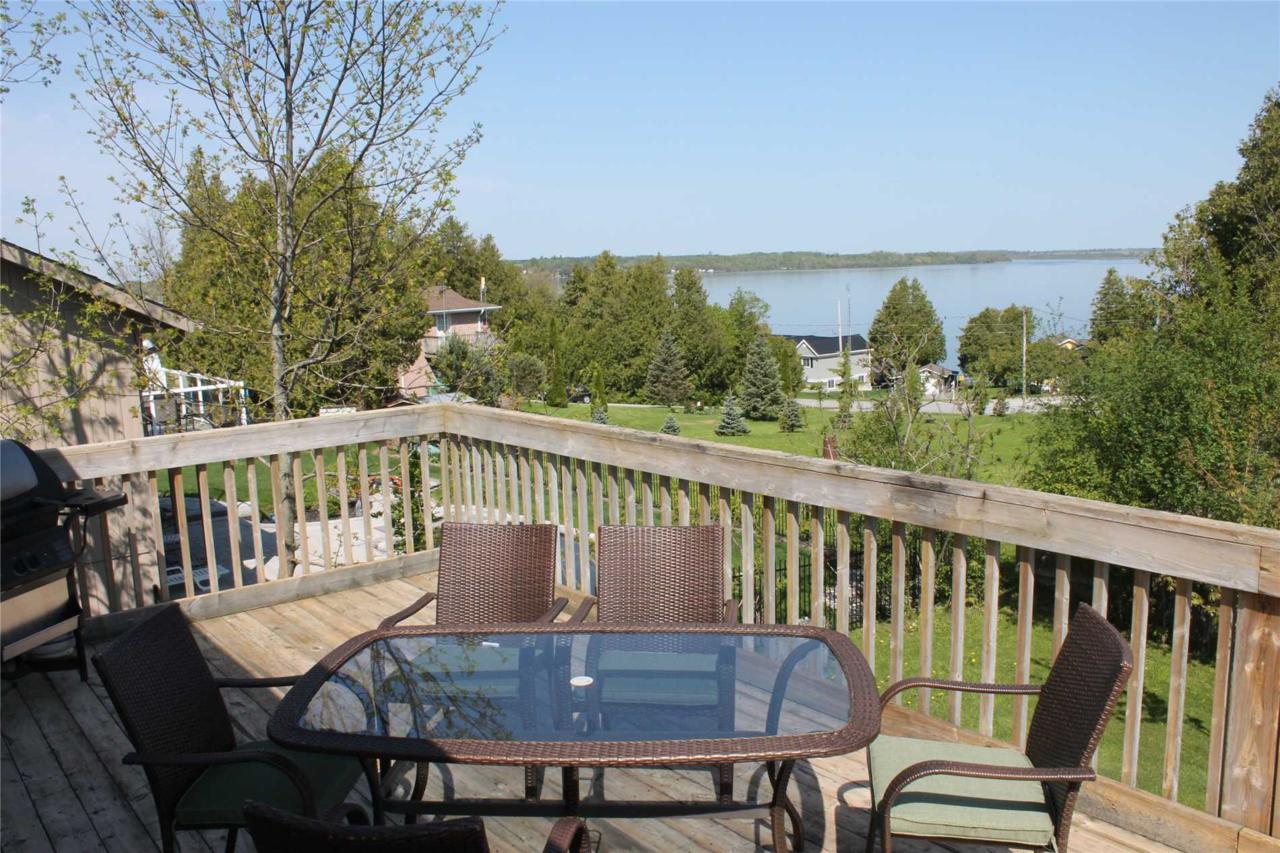 18 Rosies Rd - Photo 1