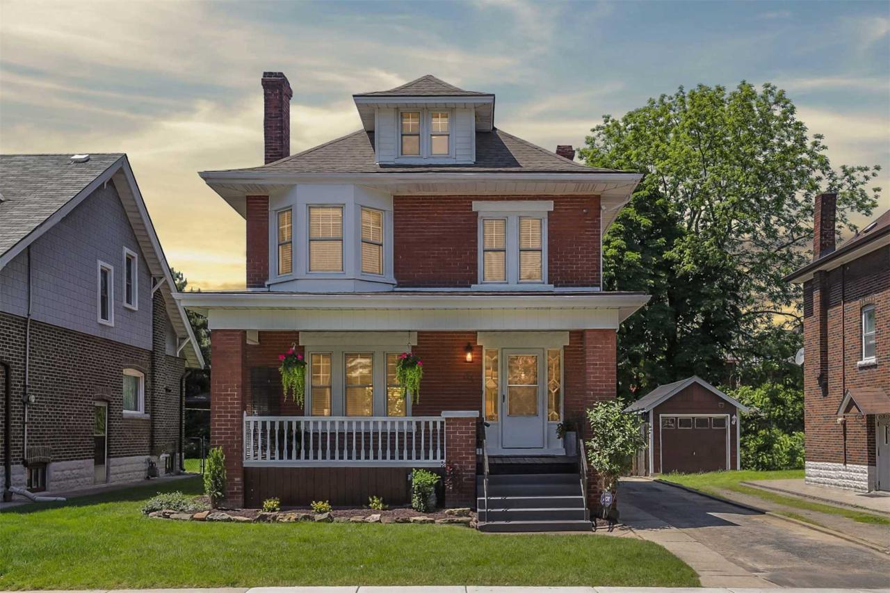 34 Prospect St - Photo 1
