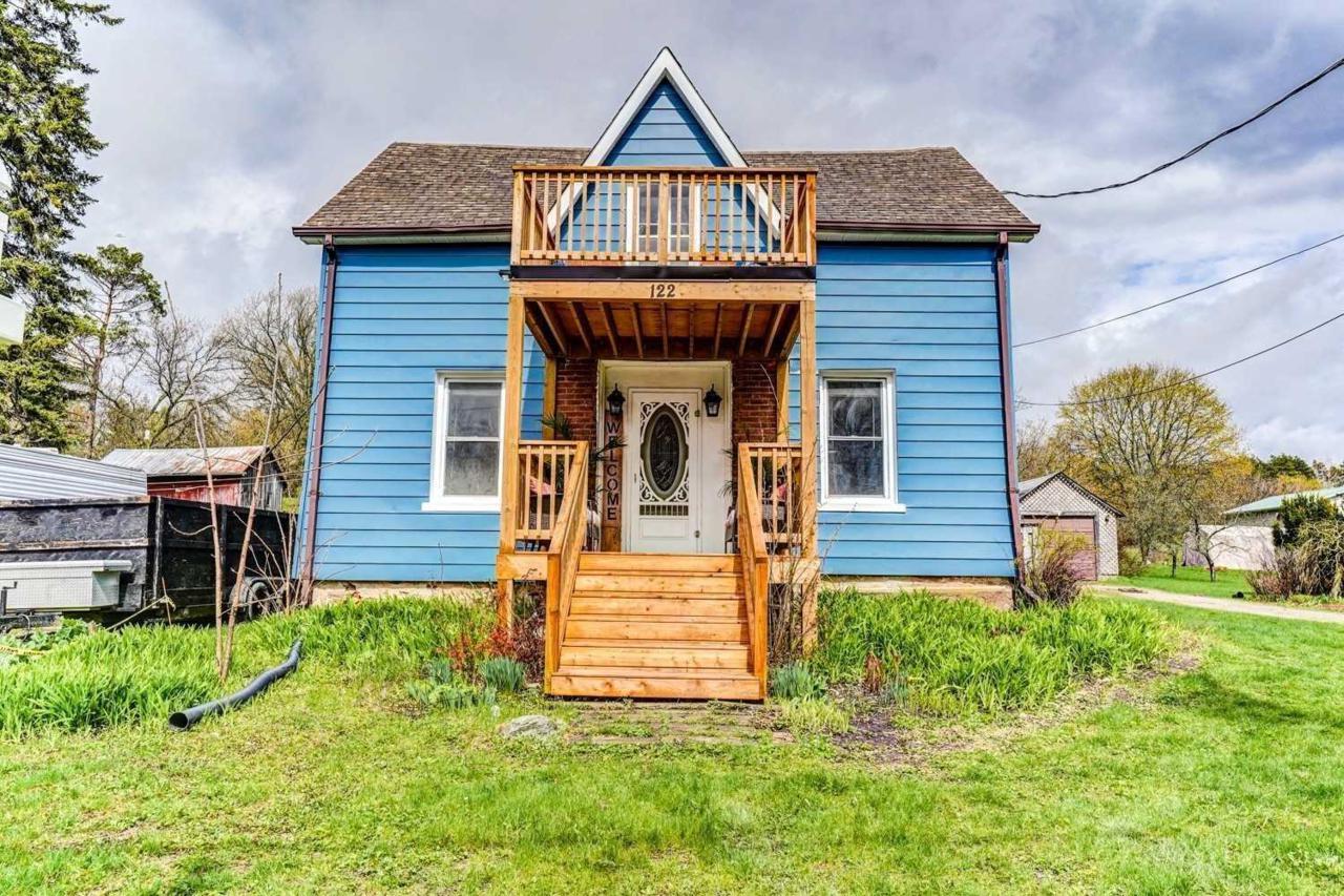 122 Glengarry Rd - Photo 1