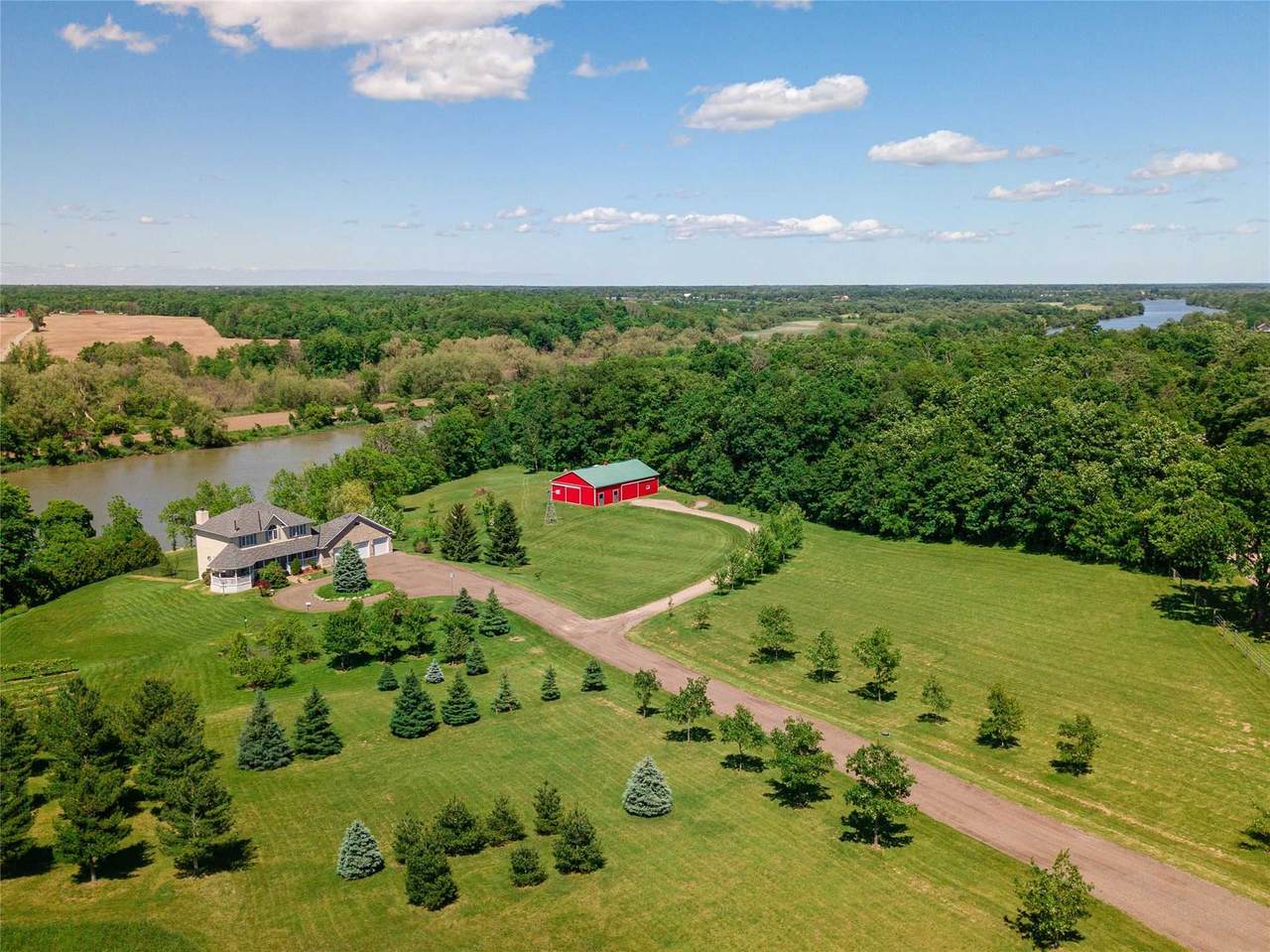 1370 River Rd - Photo 1