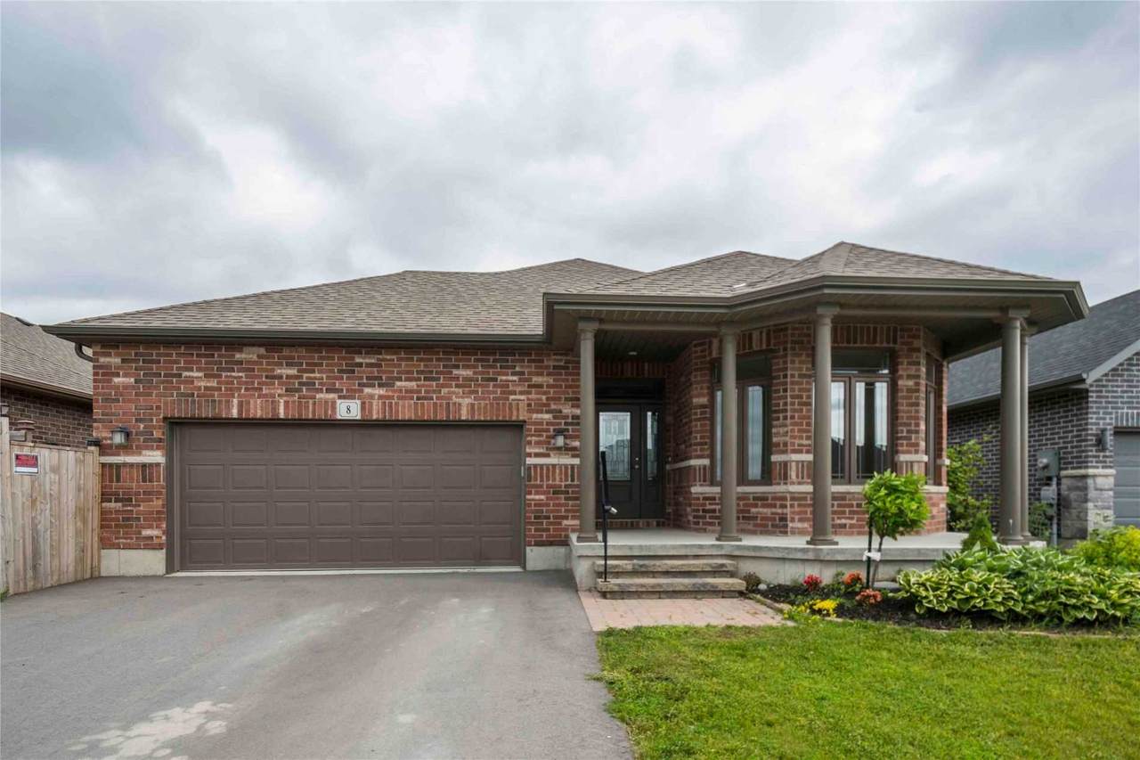 8 Kempton Ave - Photo 1