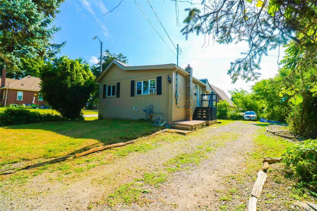 1765 Upper James St - Photo 1