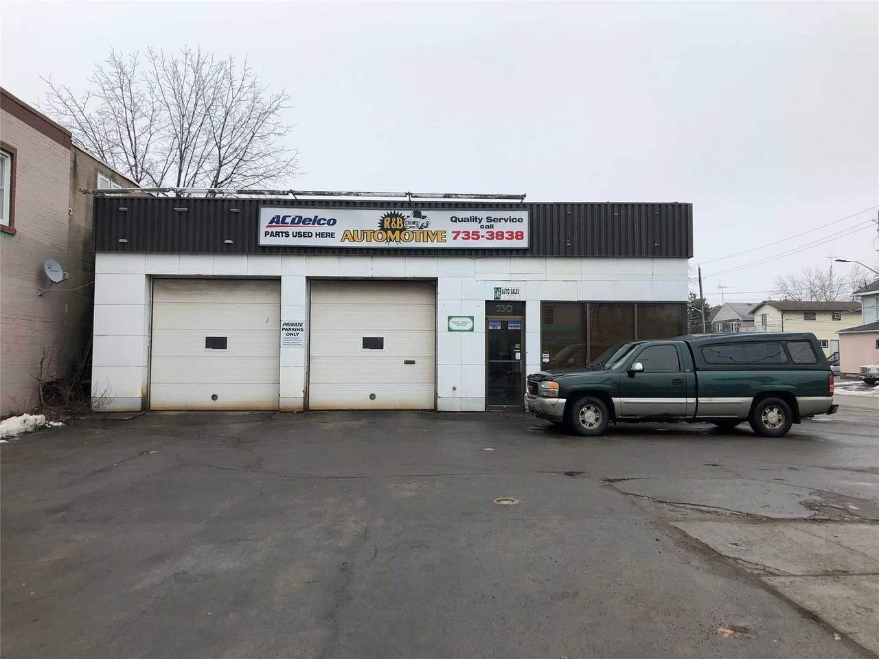 230 King St - Photo 1