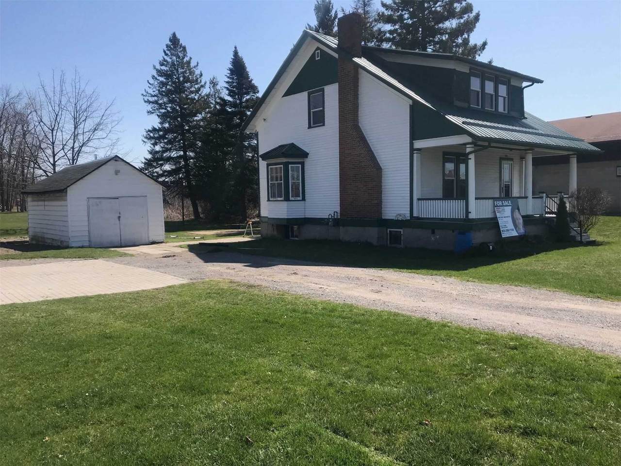 664 Ontario St - Photo 1