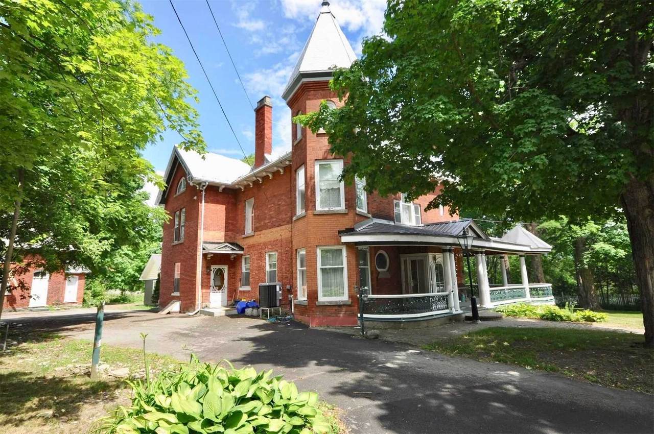 205 Mill St - Photo 1