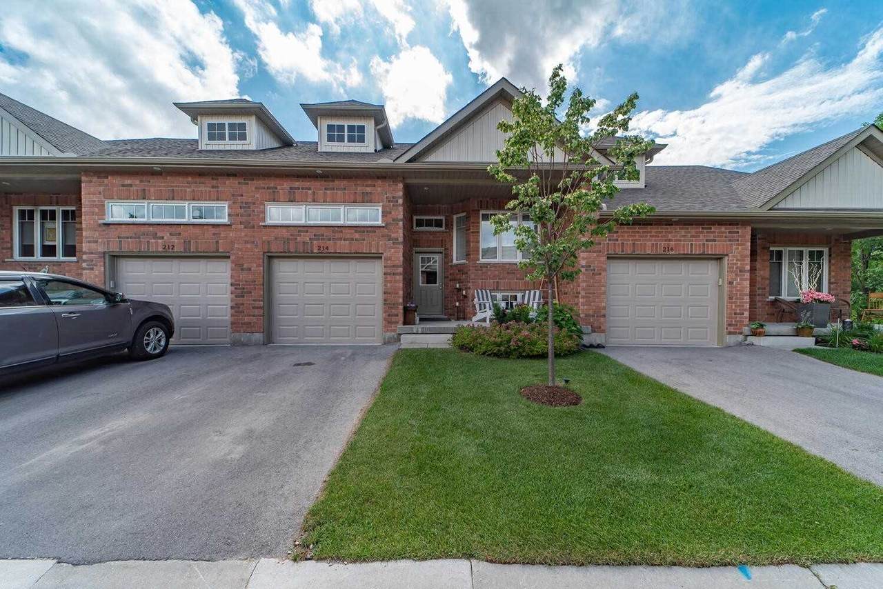 214 Macintosh Lane - Photo 1