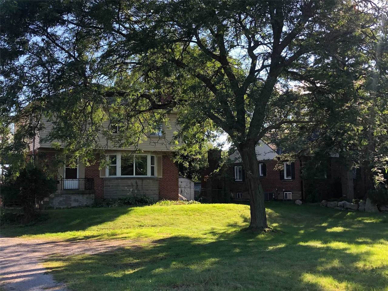 970 Concession St - Photo 1