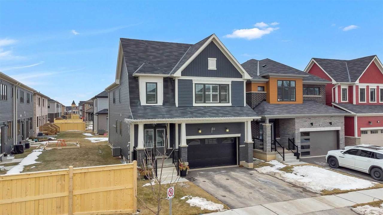 34 Malcolm Cres - Photo 1