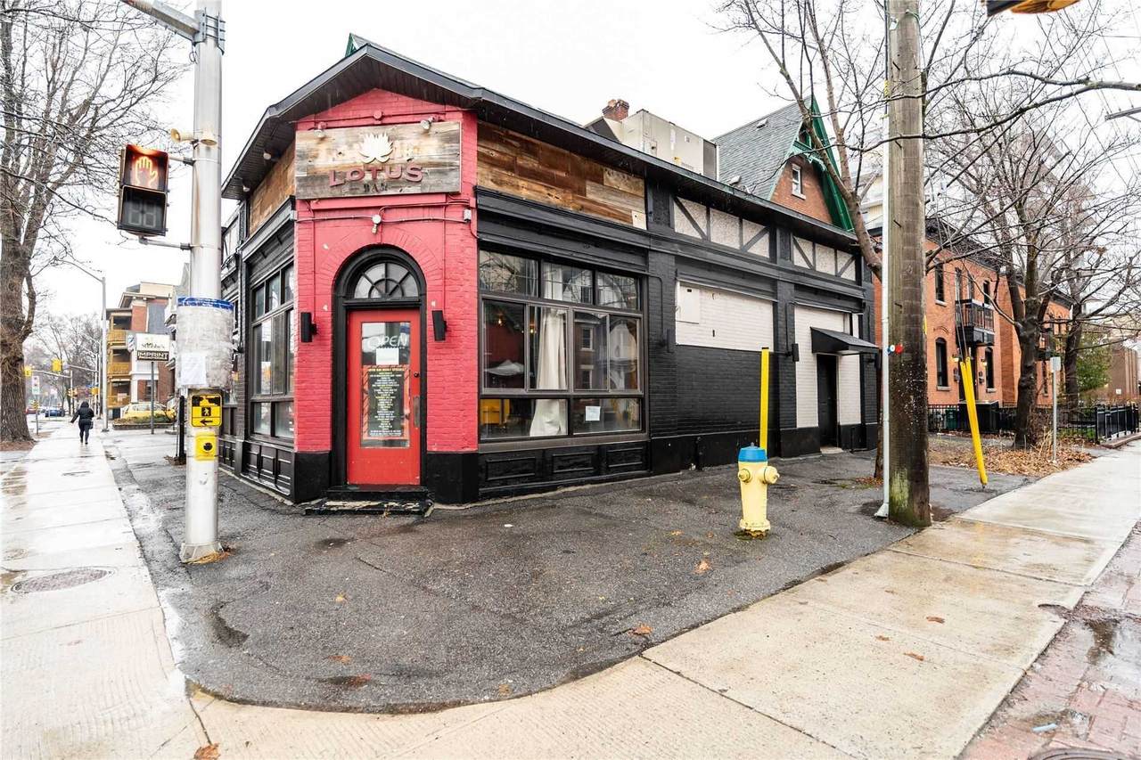 244-246 Laurier Ave - Photo 1
