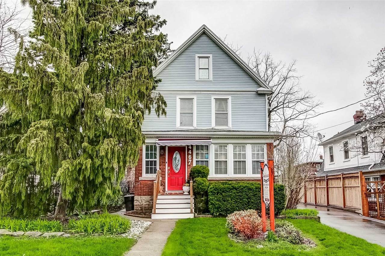 4467 John St - Photo 1