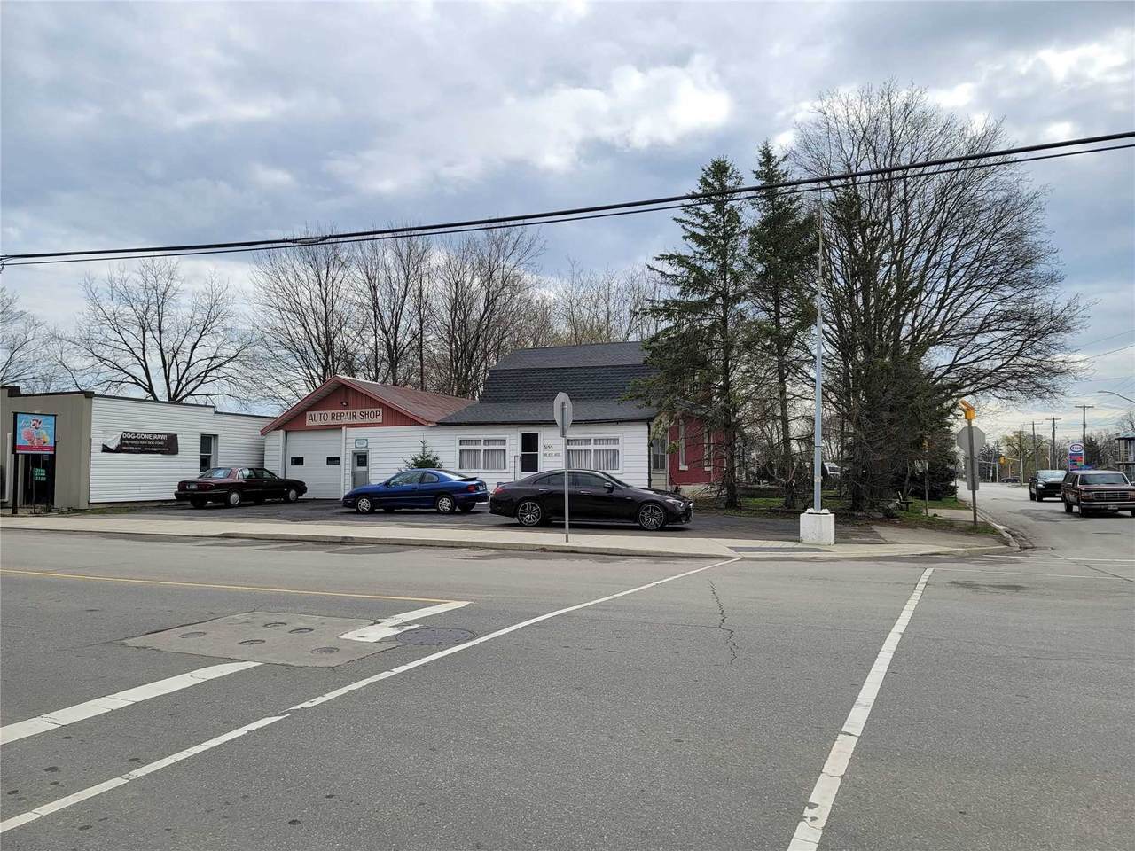 3155 Homestead Dr - Photo 1