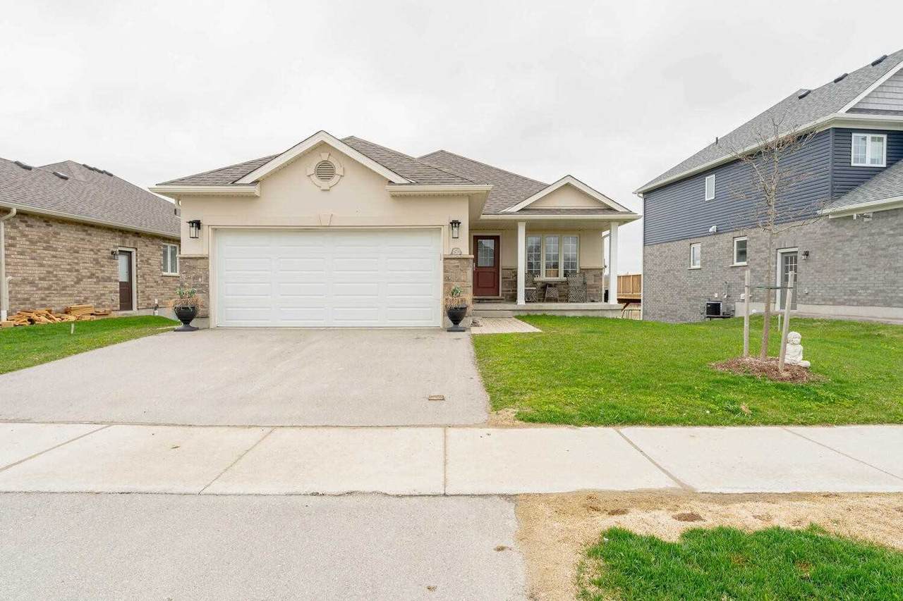 150 Bridge Cres - Photo 1