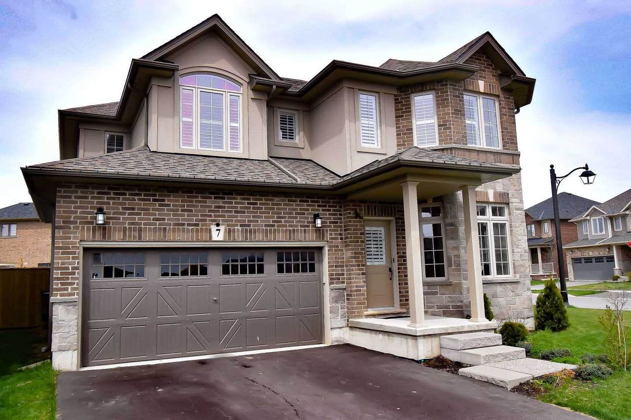 7 Brandon Lane - Photo 1