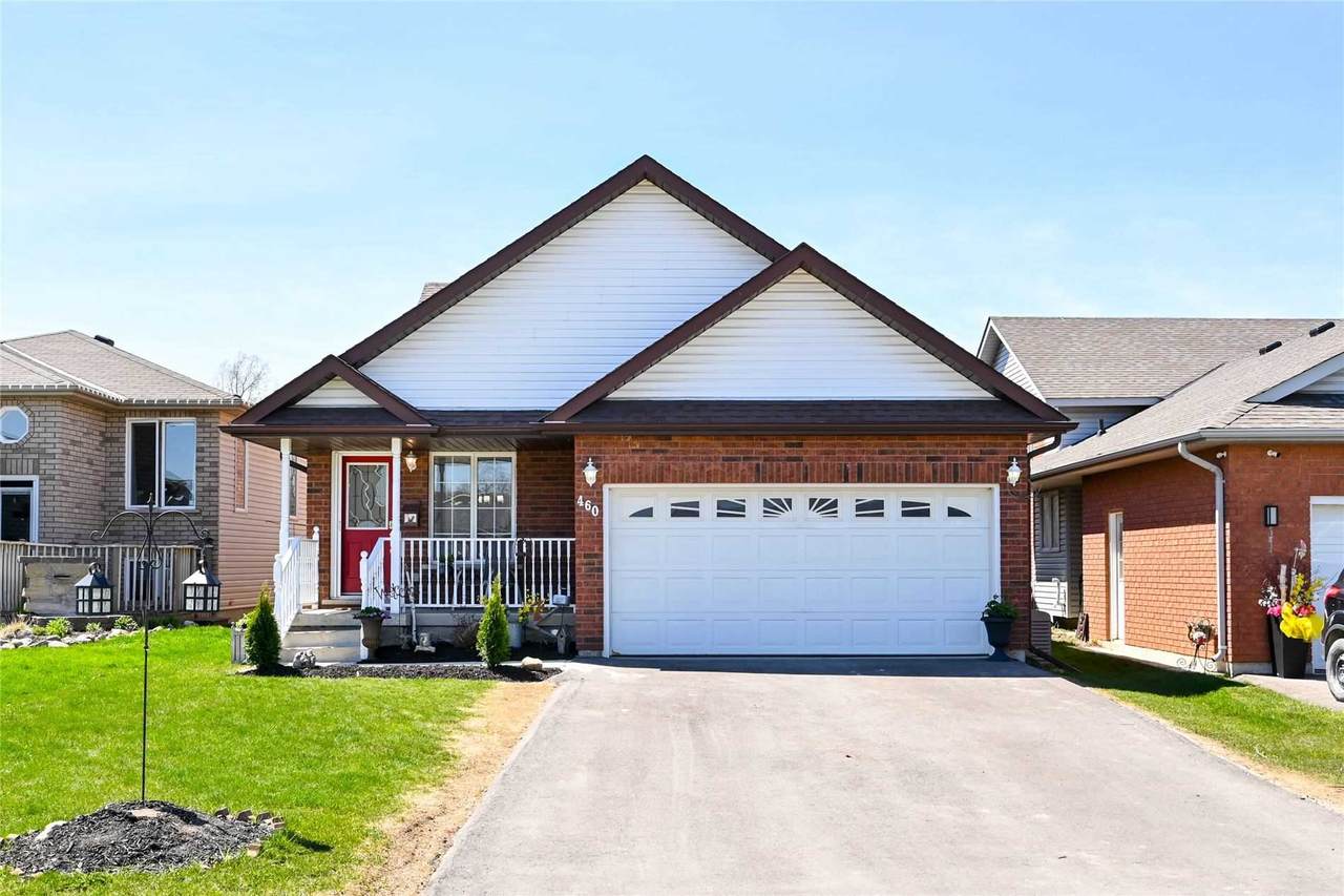 460 Simon St - Photo 1