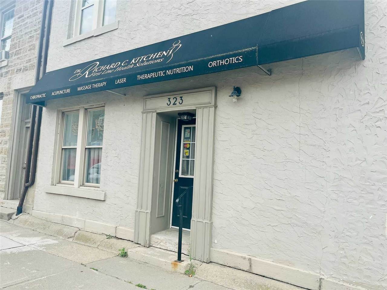 323 Dundas St - Photo 1