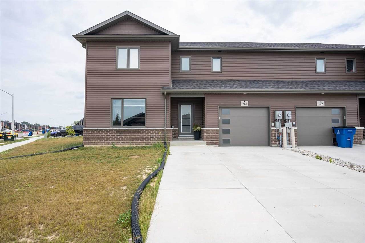 163 Moonstone Cres - Photo 1