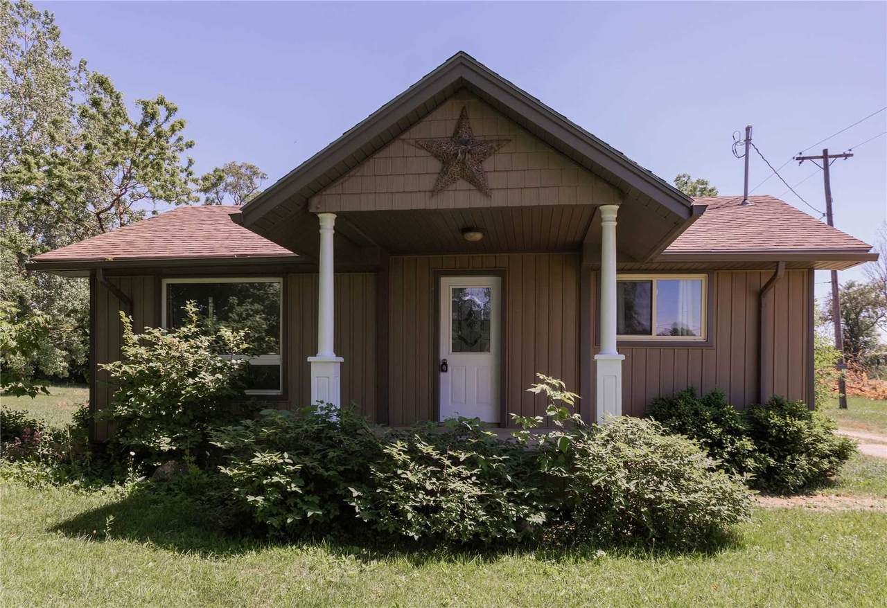 686078 Hwy, 2 South - Photo 1