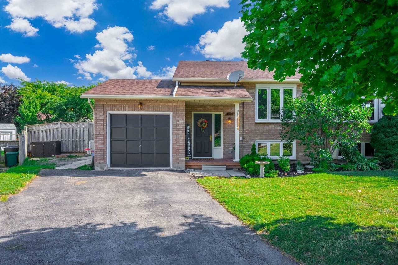 4519 Dufferin Ave - Photo 1