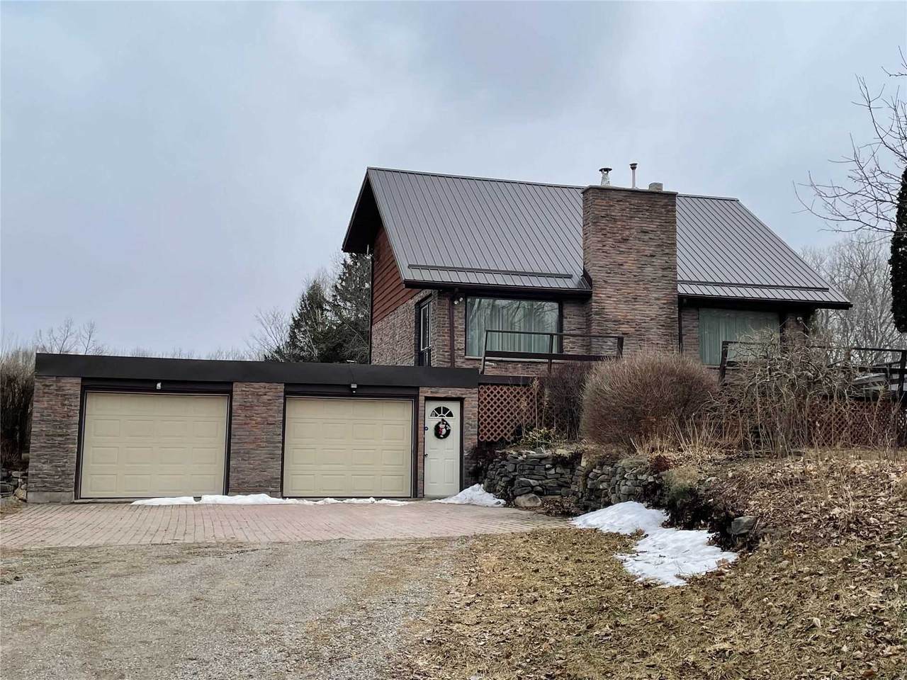 252 Maines Rd - Photo 1