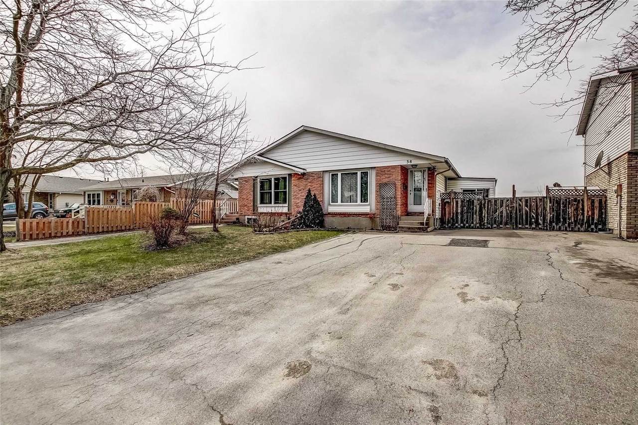 38 Manley Cres - Photo 1