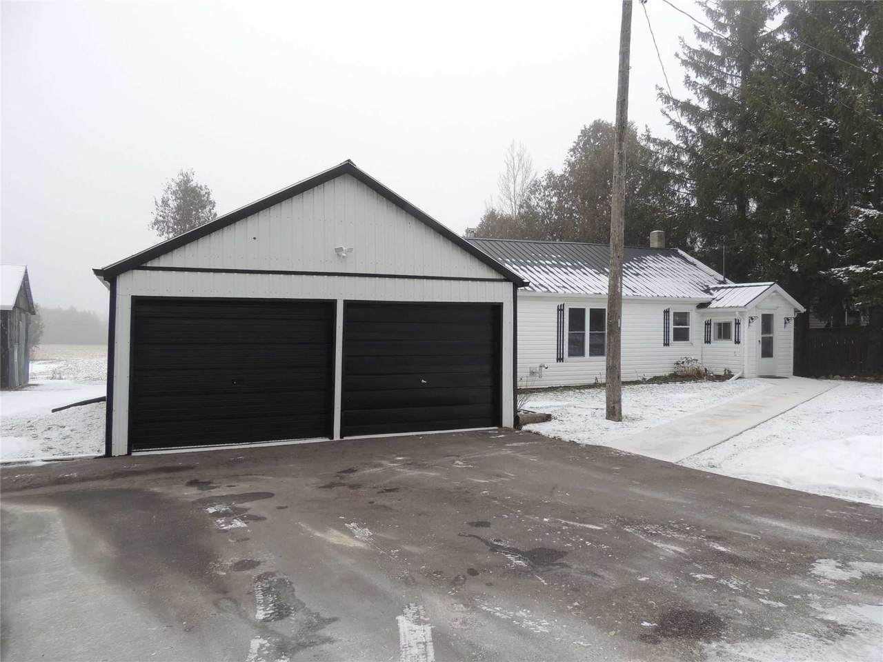 326129 3rd Concession Rd - Photo 1