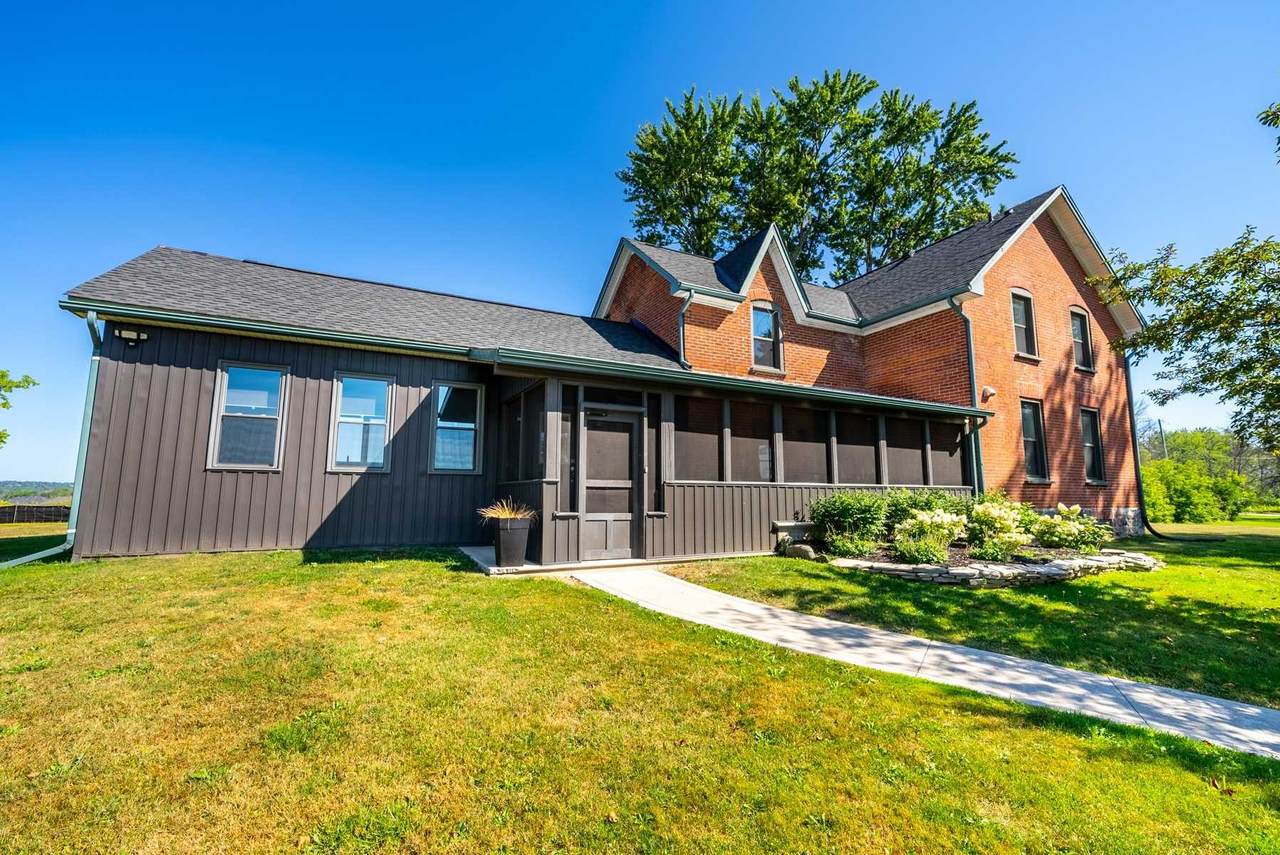 1786 Matchett Line - Photo 1