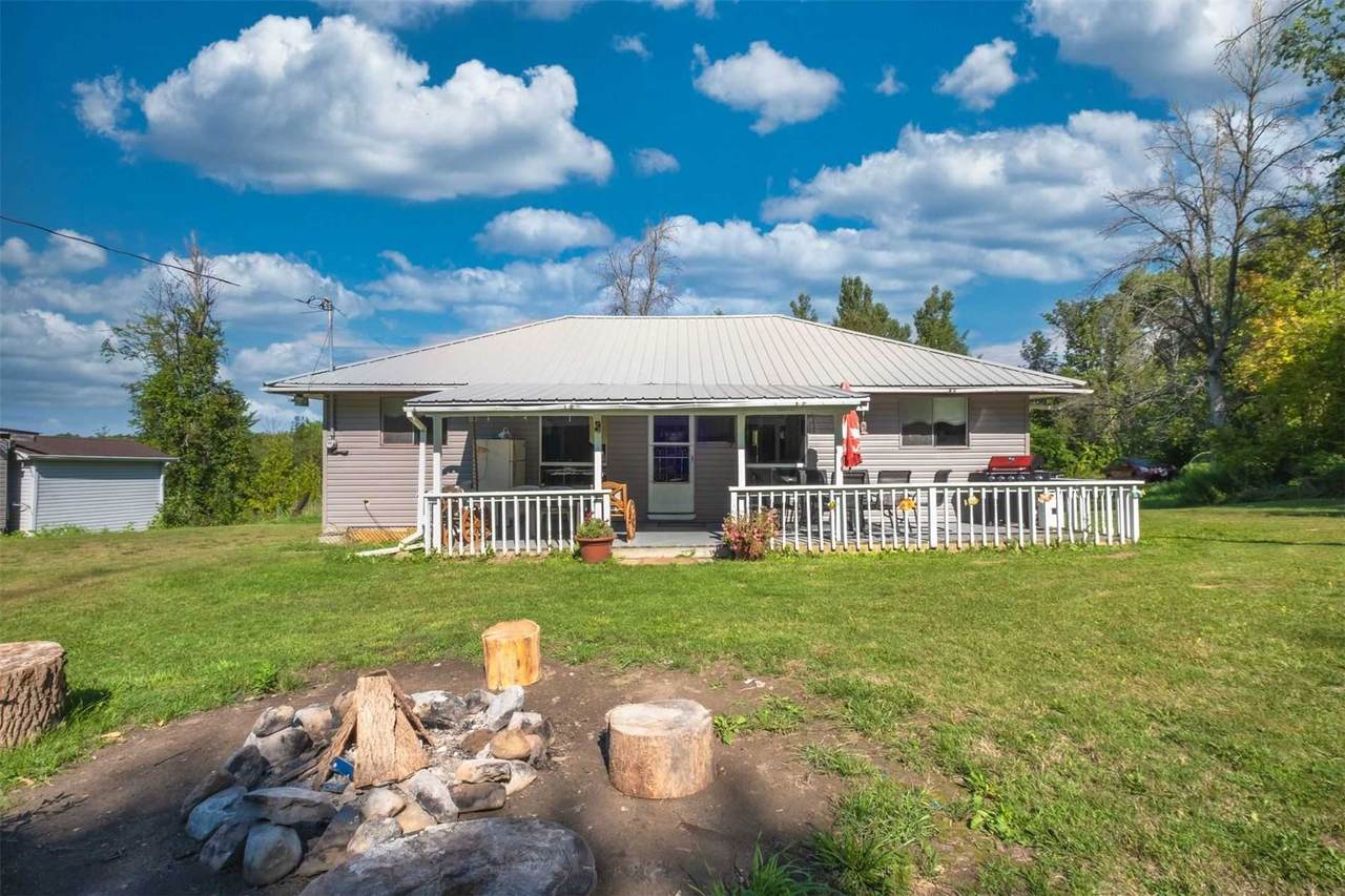 18 4th Line Road Rd - Photo 1