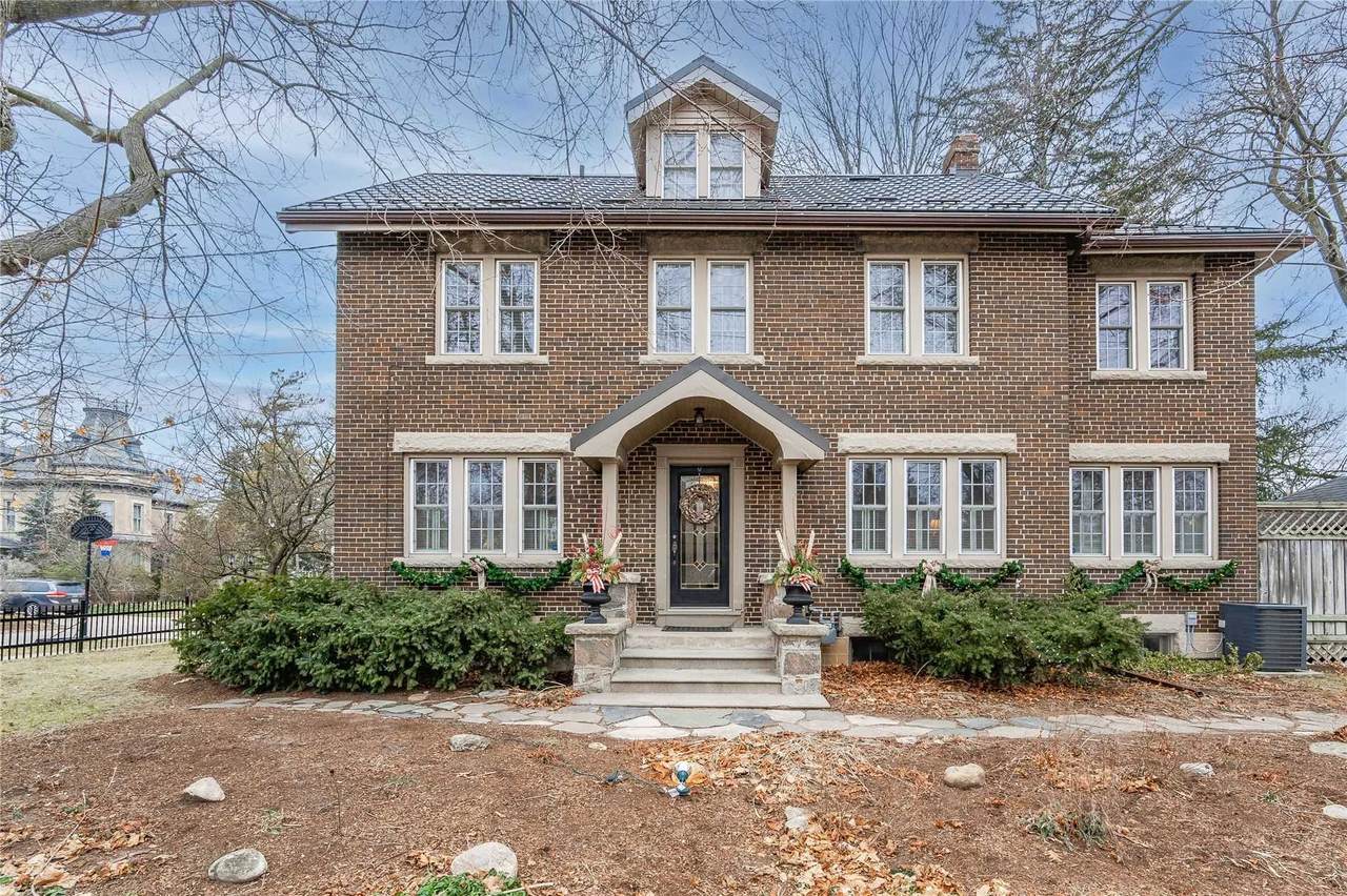 30 Barber Ave - Photo 1