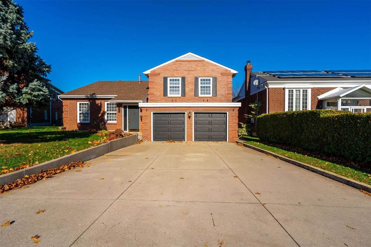 38 Leclaire St - Photo 1