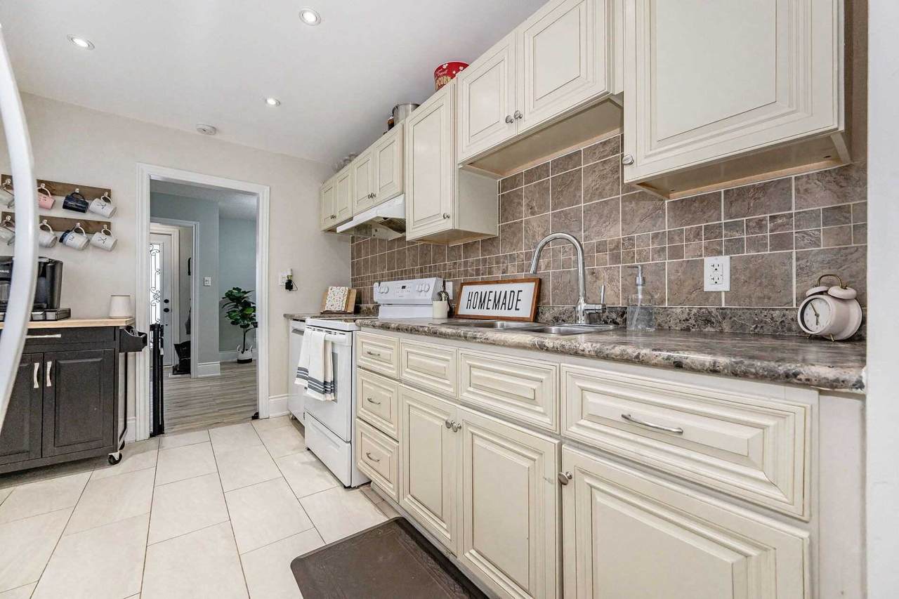 6 Cassino Ave - Photo 1