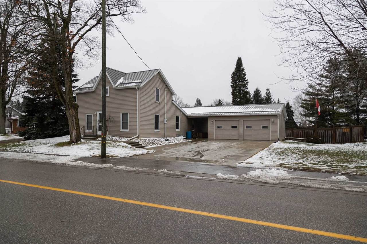 29 Simcoe St - Photo 1