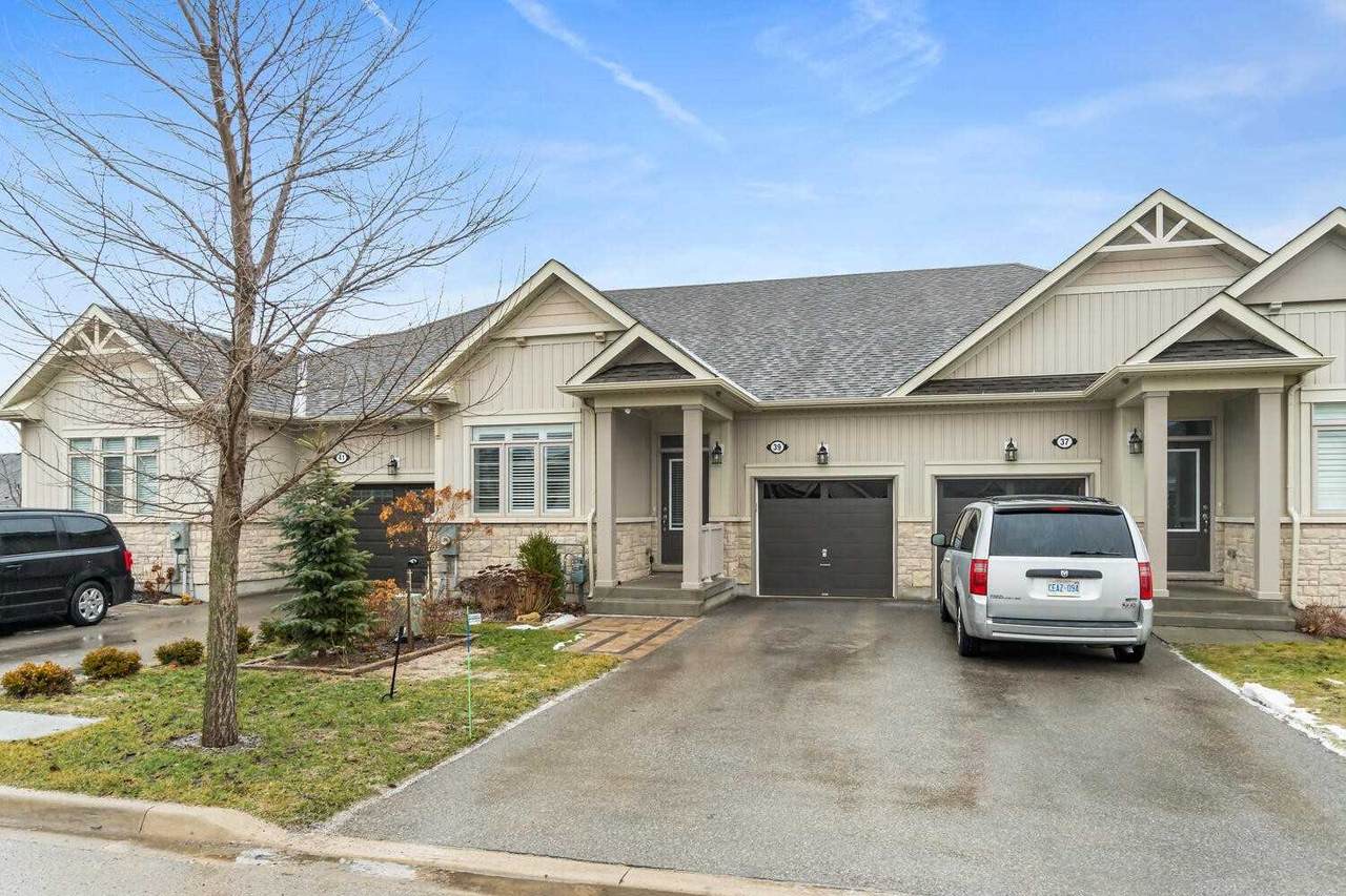 39 Middleton Ave - Photo 1