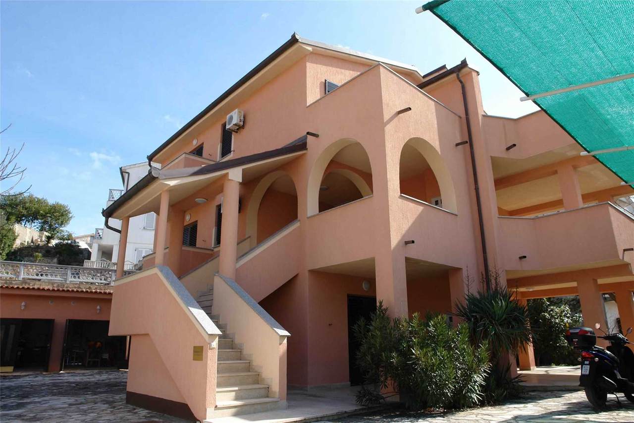 17 Josipa Pupacica St - Photo 1