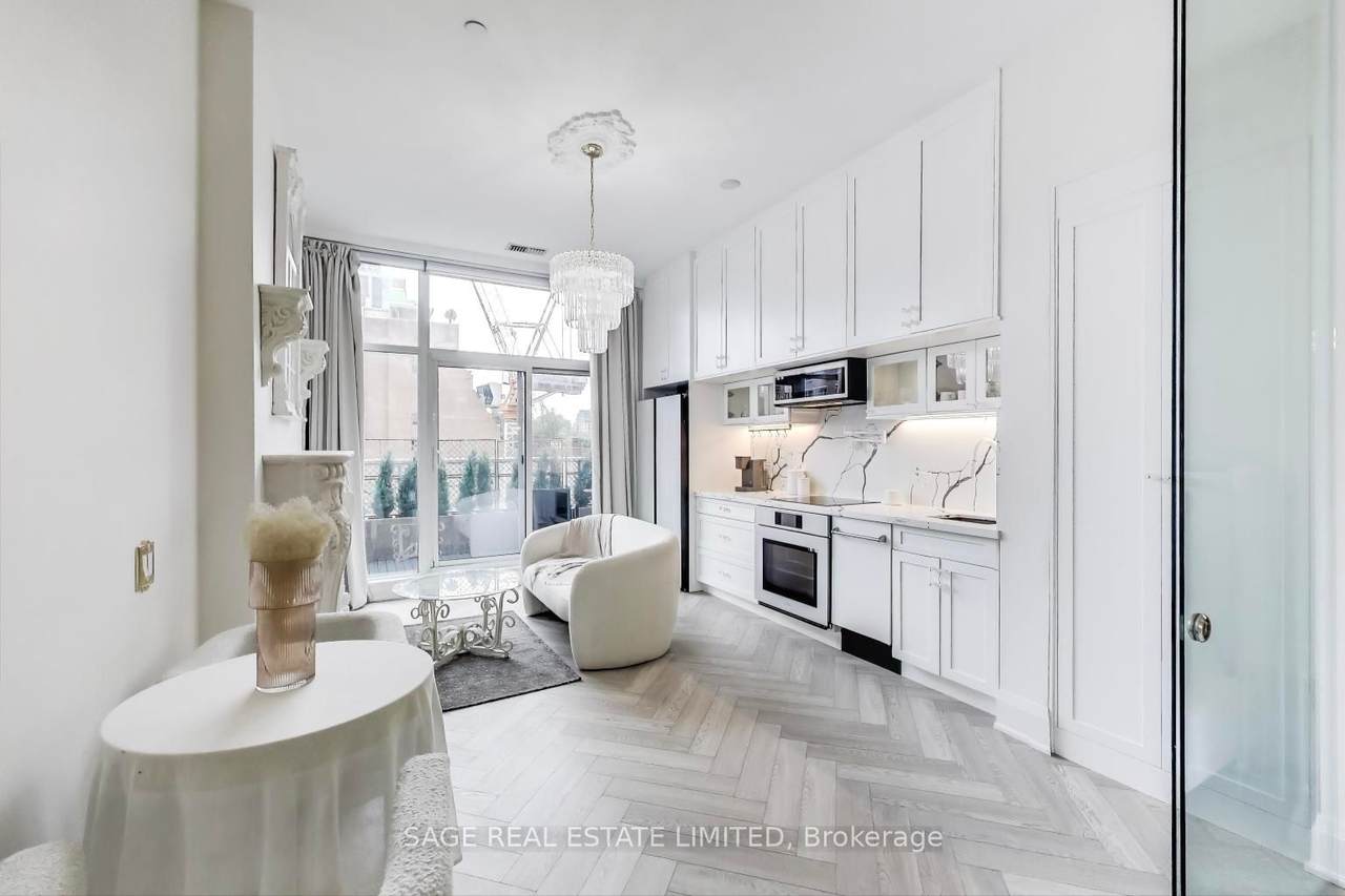 155 Yorkville Avenue - Photo 1