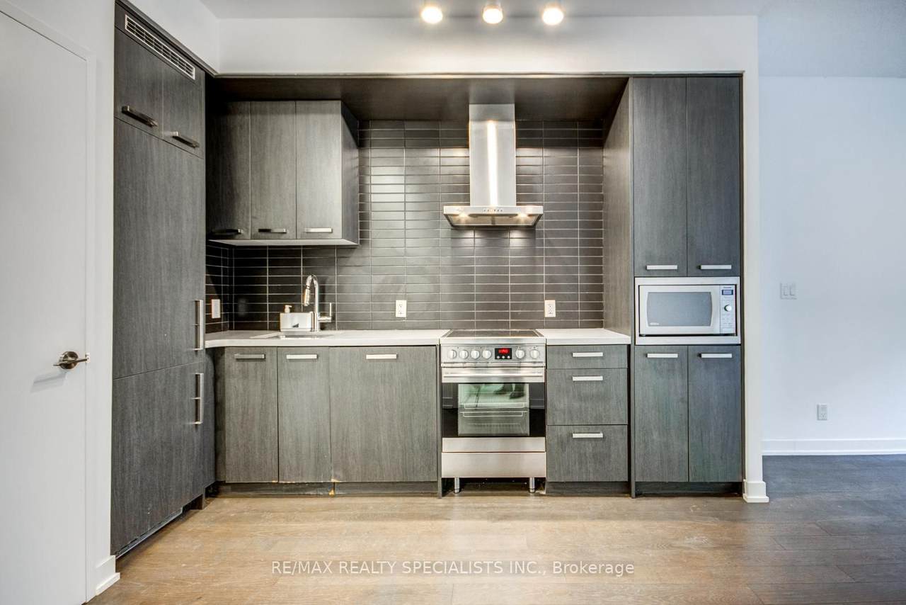 455 Front Street - Photo 1