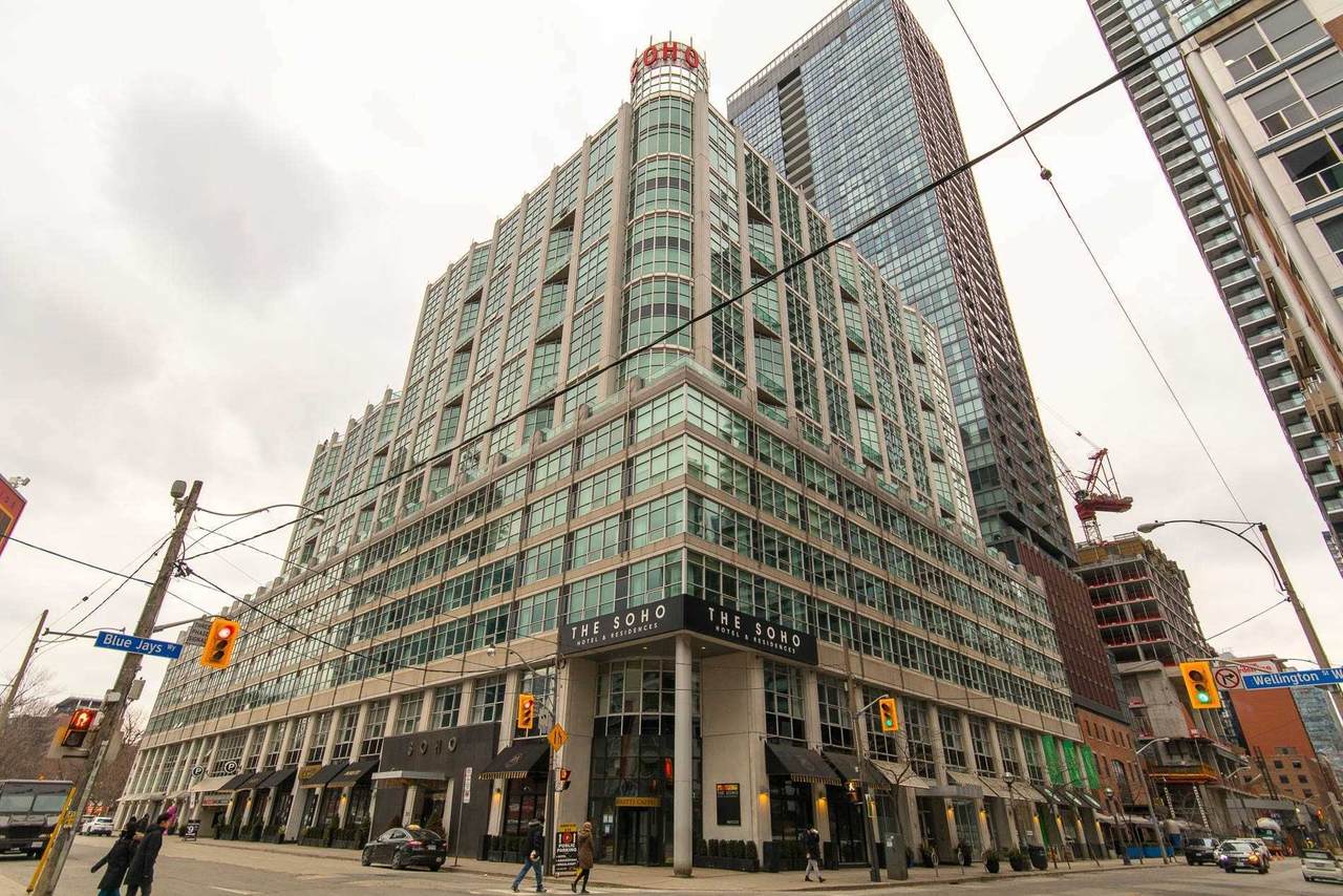 350 Wellington St - Photo 1
