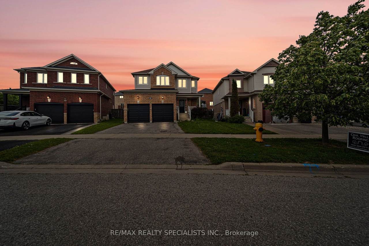 91 Laprade Square - Photo 1