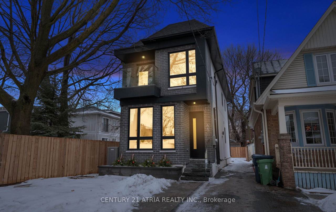 65 Crewe Avenue - Photo 1