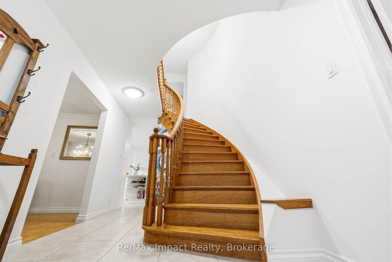 https://bt-photos.global.ssl.fastly.net/toronto/1280_boomver_2_E13516694-2.jpg
