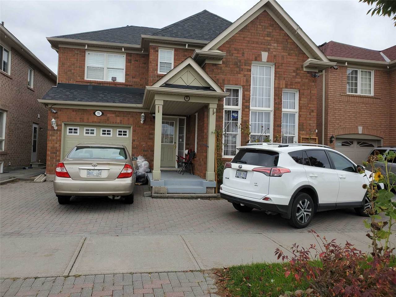 15 Flycatcher Ave - Photo 1