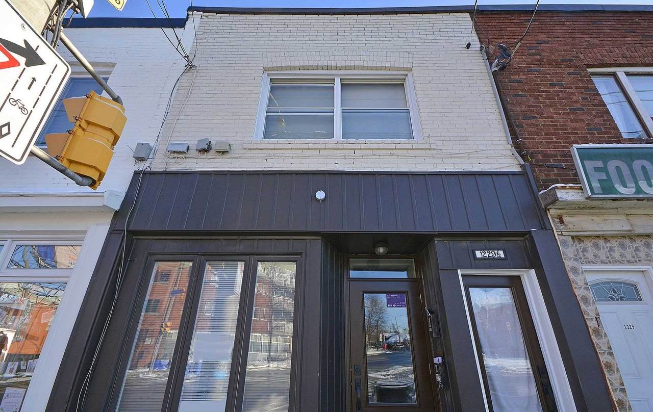 1229A Woodbine Ave - Photo 1