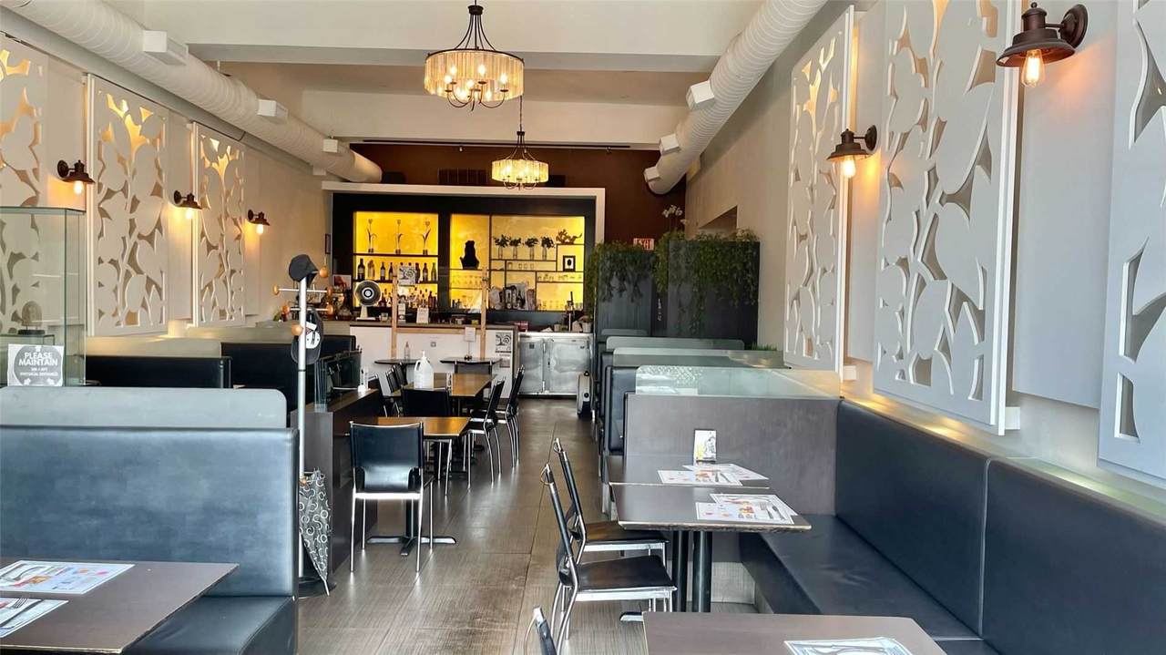 2120 Queen St - Photo 1