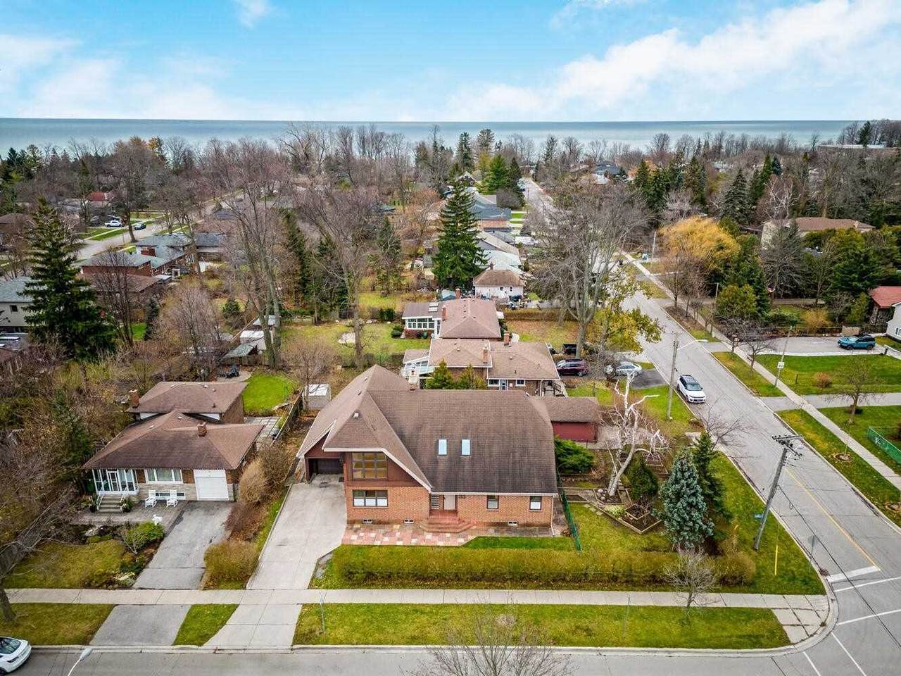 33 Poplar Rd - Photo 1