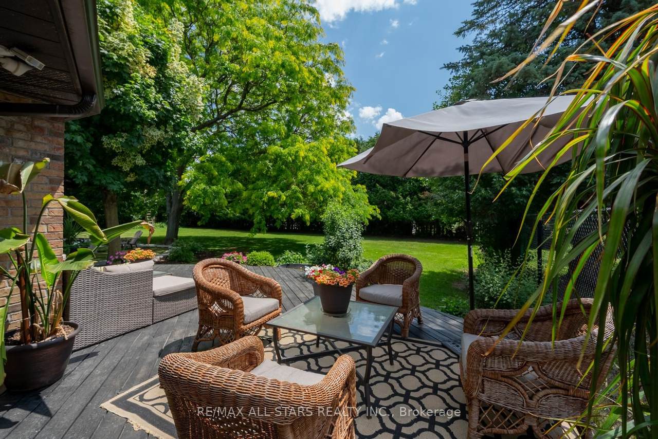 3 Marilyn Avenue - Photo 1