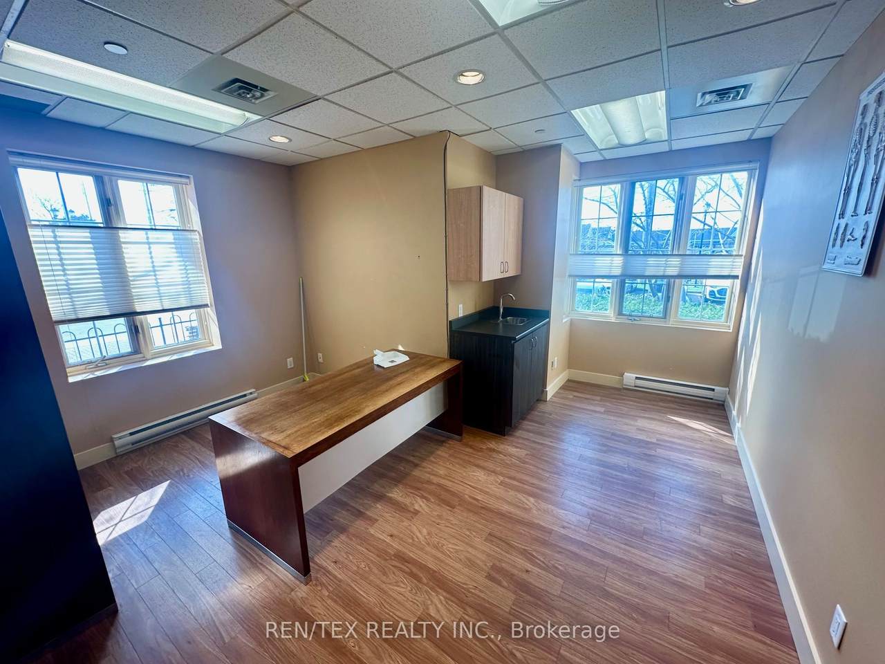 https://bt-photos.global.ssl.fastly.net/toronto/1280_boomver_2_N12754046-1.jpg