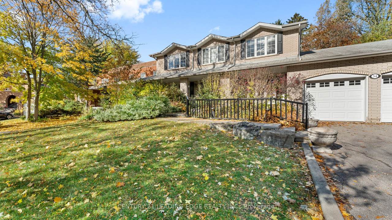 34 Forest Park Crescent - Photo 1