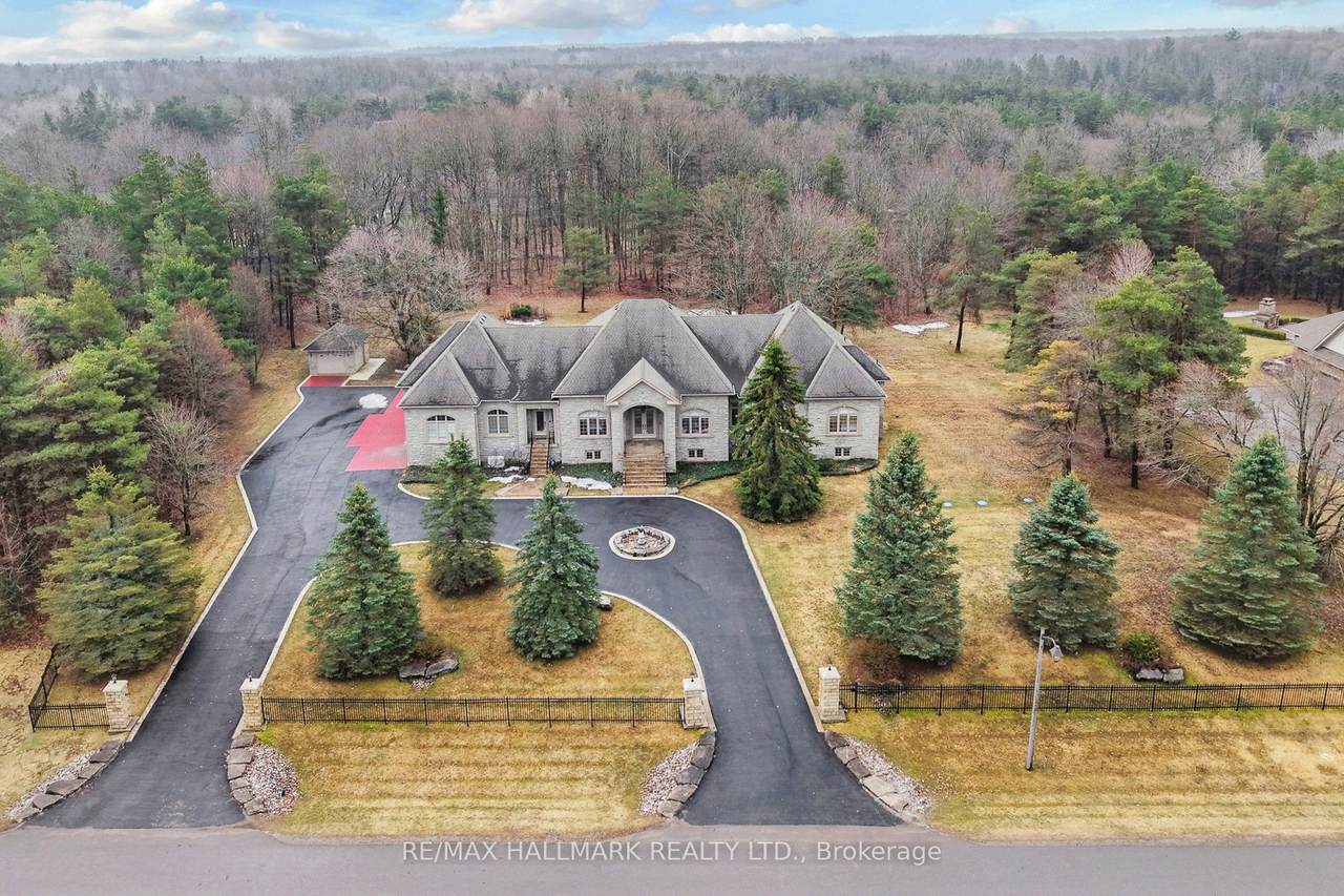 11 Cranborne Chase - Photo 1
