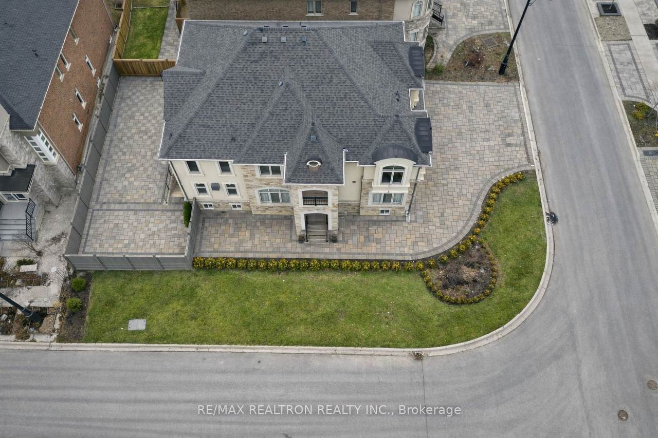 12 Hurst Avenue - Photo 1