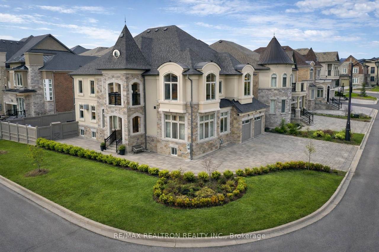 https://bt-photos.global.ssl.fastly.net/toronto/1280_boomver_2_N12955450-4.jpg