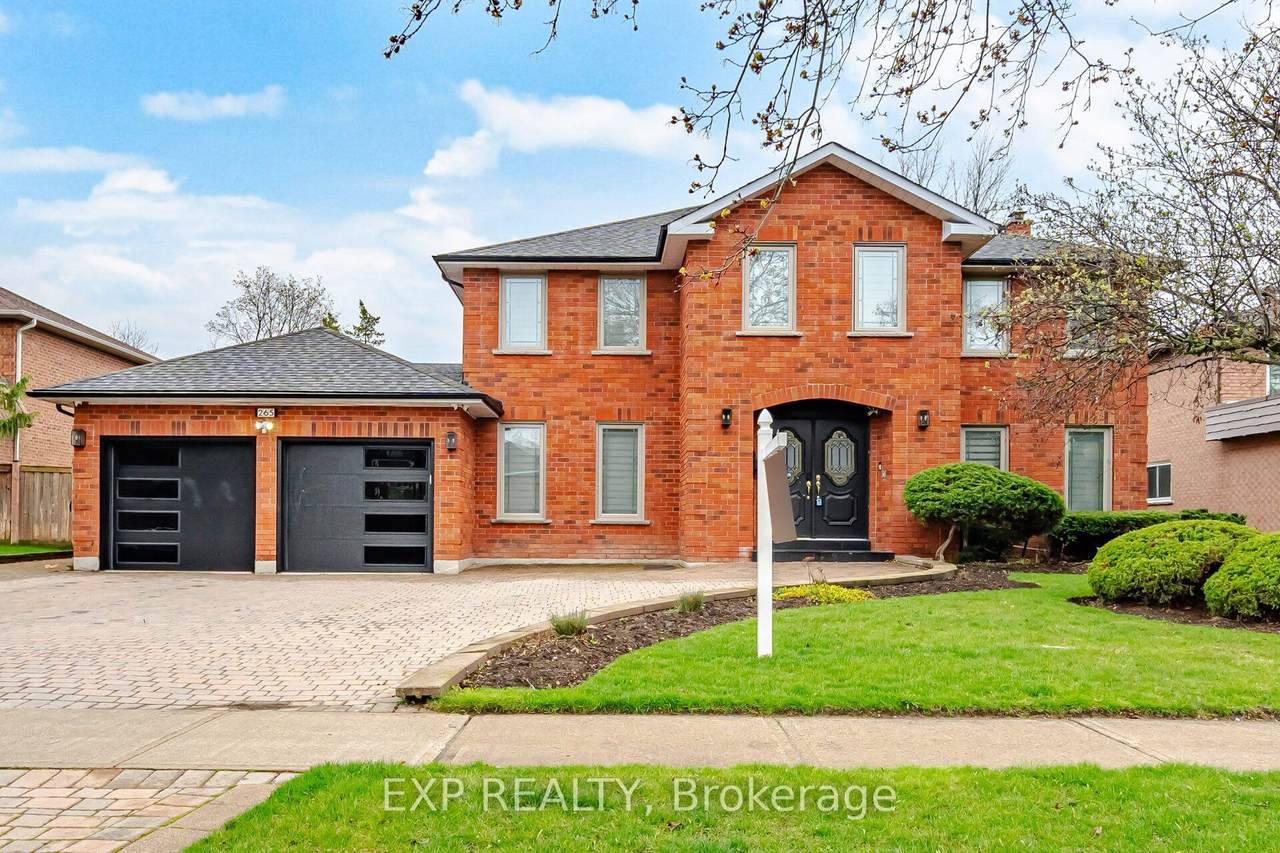 265 Wycliffe Avenue - Photo 1